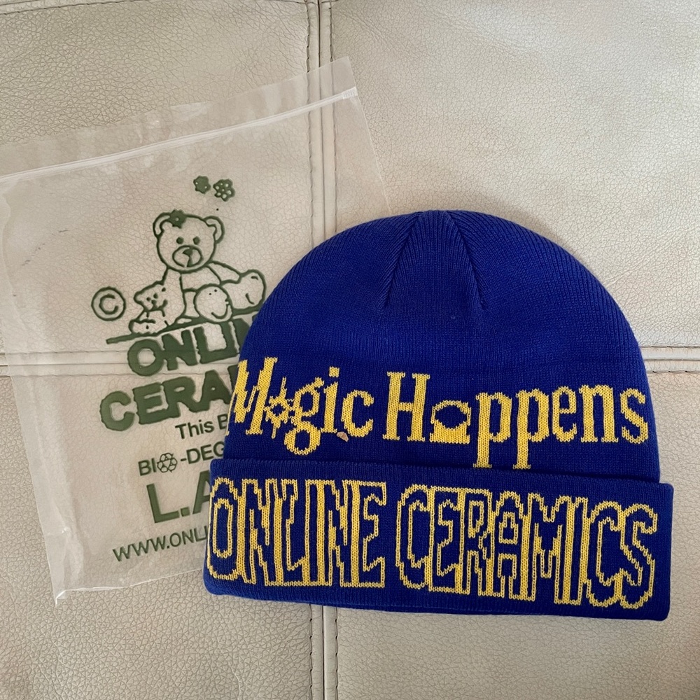 ***SOLD ON DEPOP* Online ceramics blue and yellow beanie “Magic Happens” unisex
